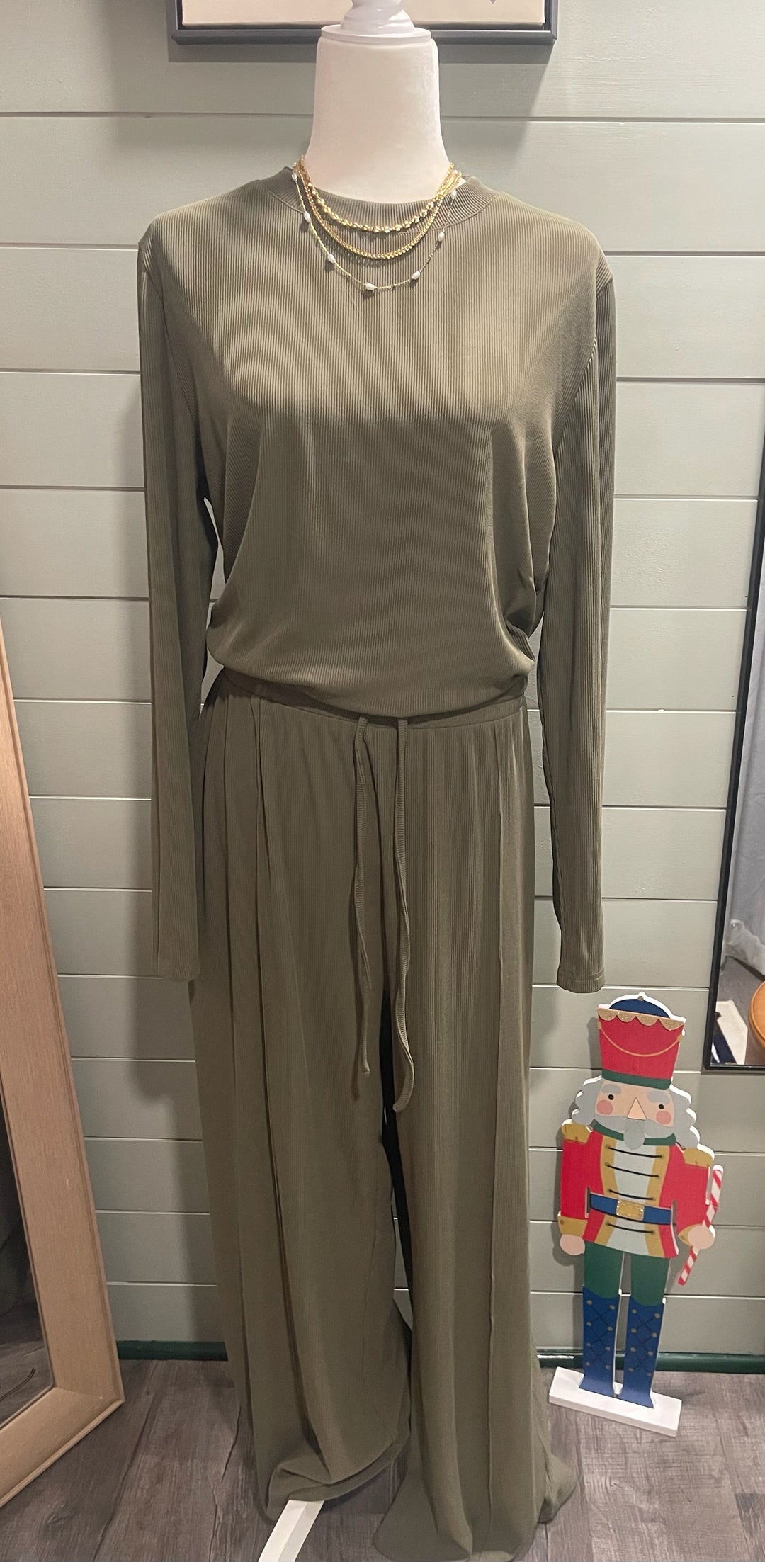 BTFBM-2PC Loungewear Set - XXL (NWT)