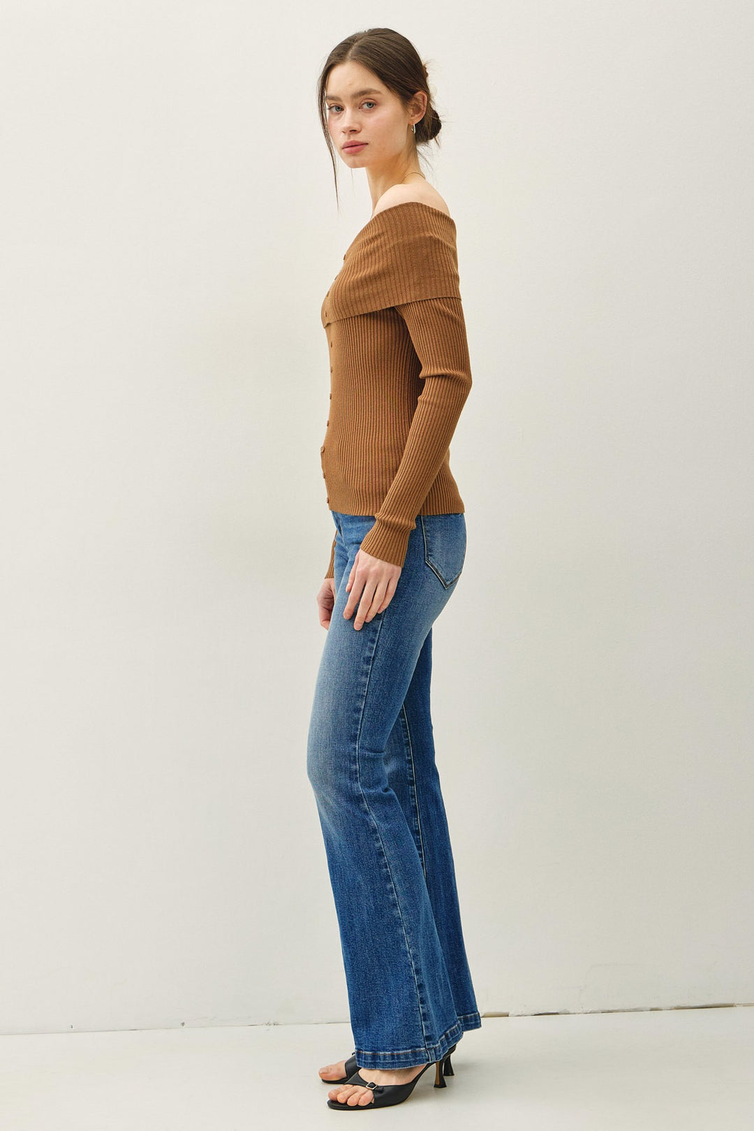 Ribbed Longsleeve Roll Shoulder Button Up Top