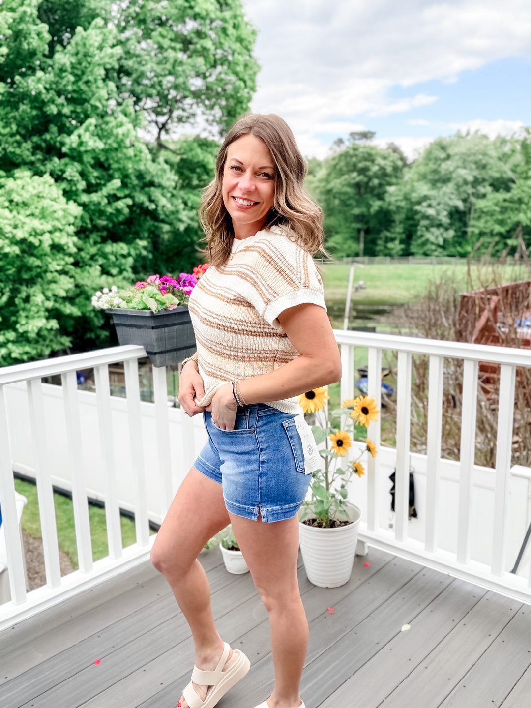Multi-color Stripe Short Sleeve Knit Pullover