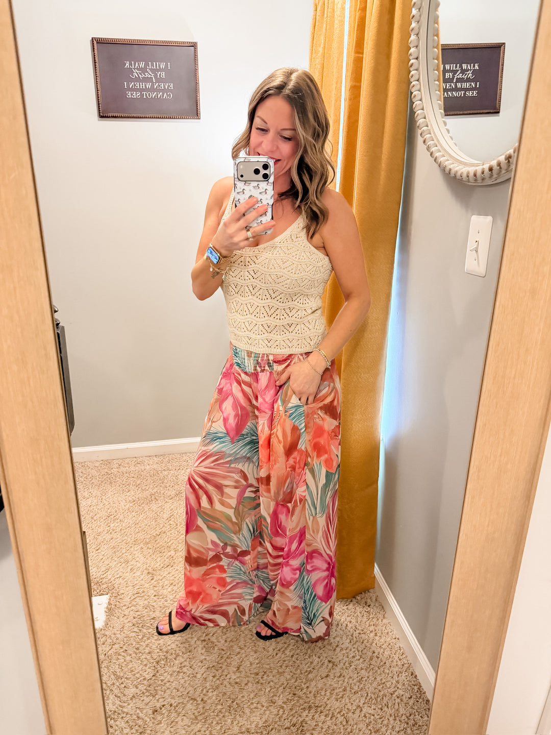 Palm Breeze Pocket Pants