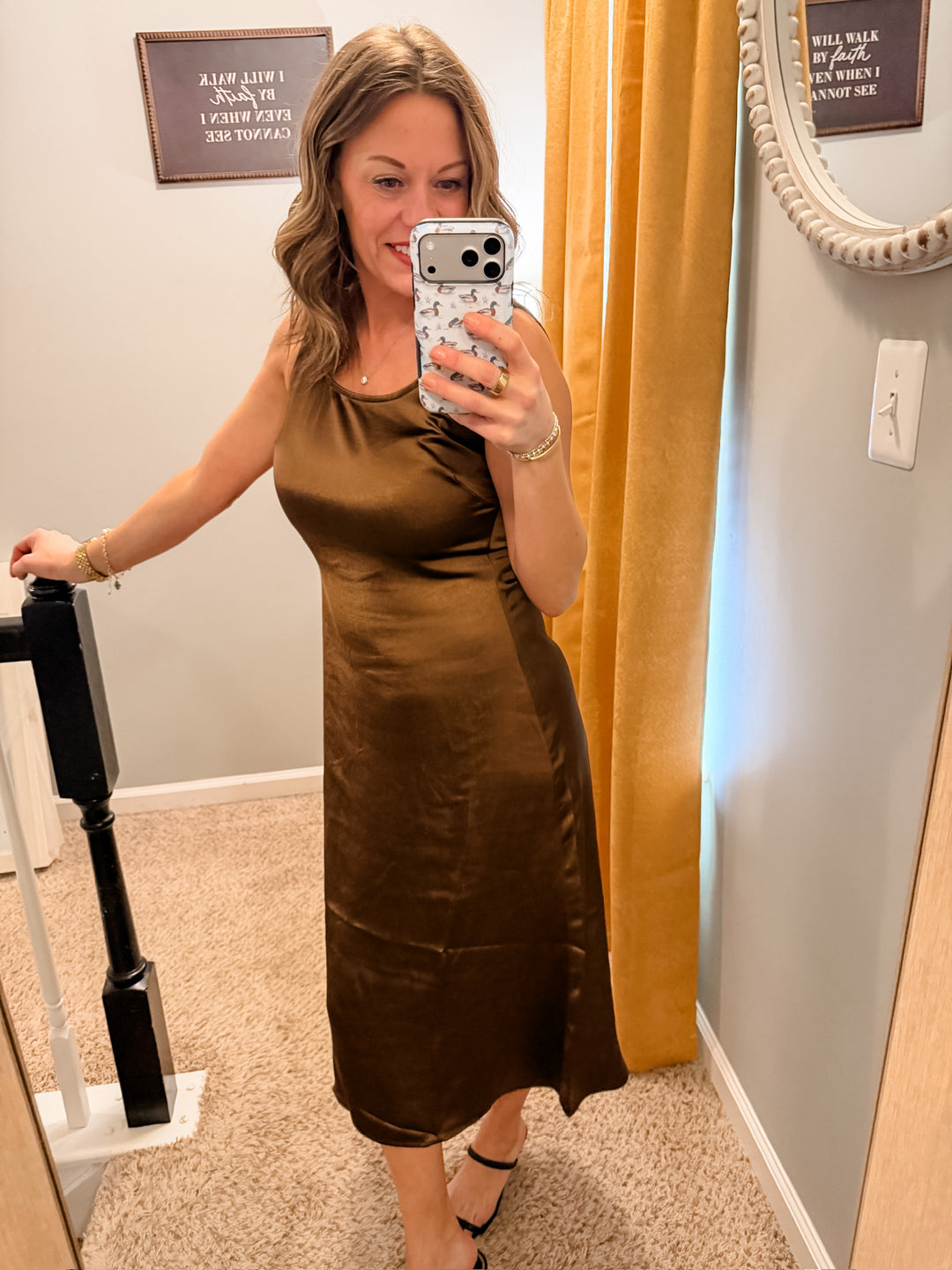 A Basic Midi Dress Black / Small