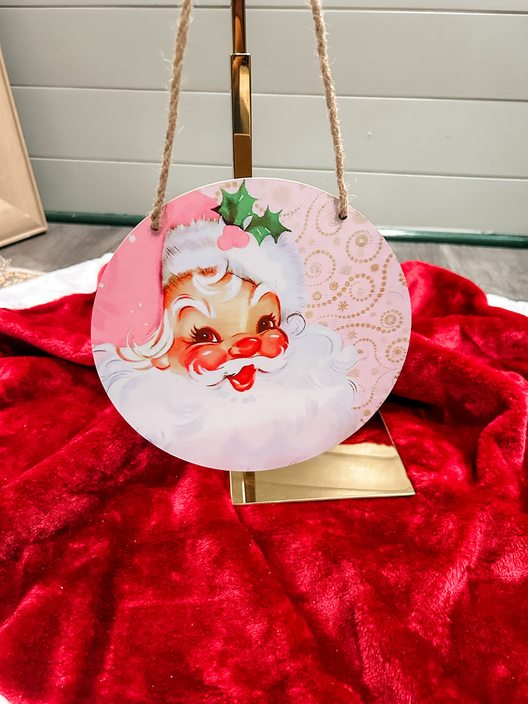 Round Hanging Christmas Sign