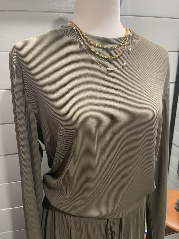 BTFBM-2PC Loungewear Set - XXL (NWT)