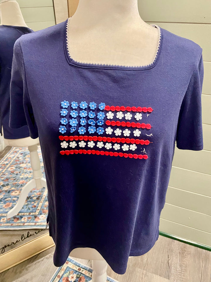 AD- Flower Flag Top - PS