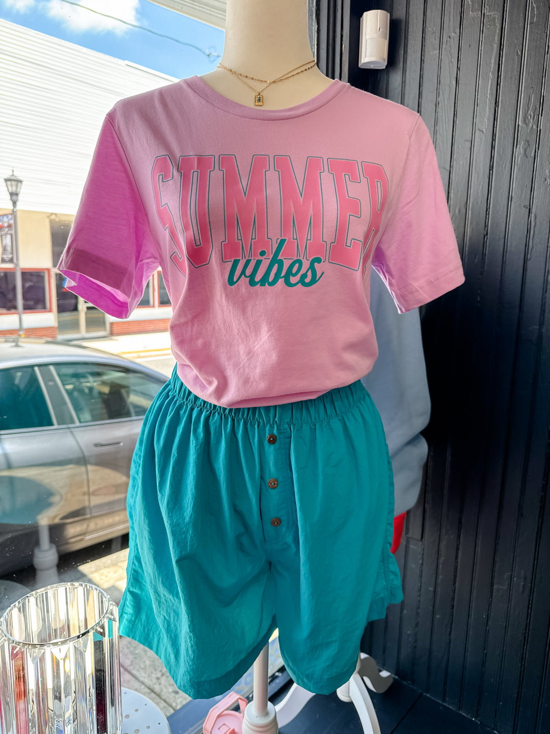 Summer Vibes Graphic Tee - The Teal Antler Boutique