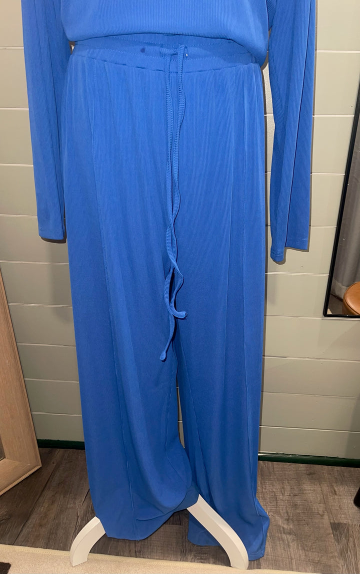 BTFBM-2PC Loungewear Set - XXL (NWT)