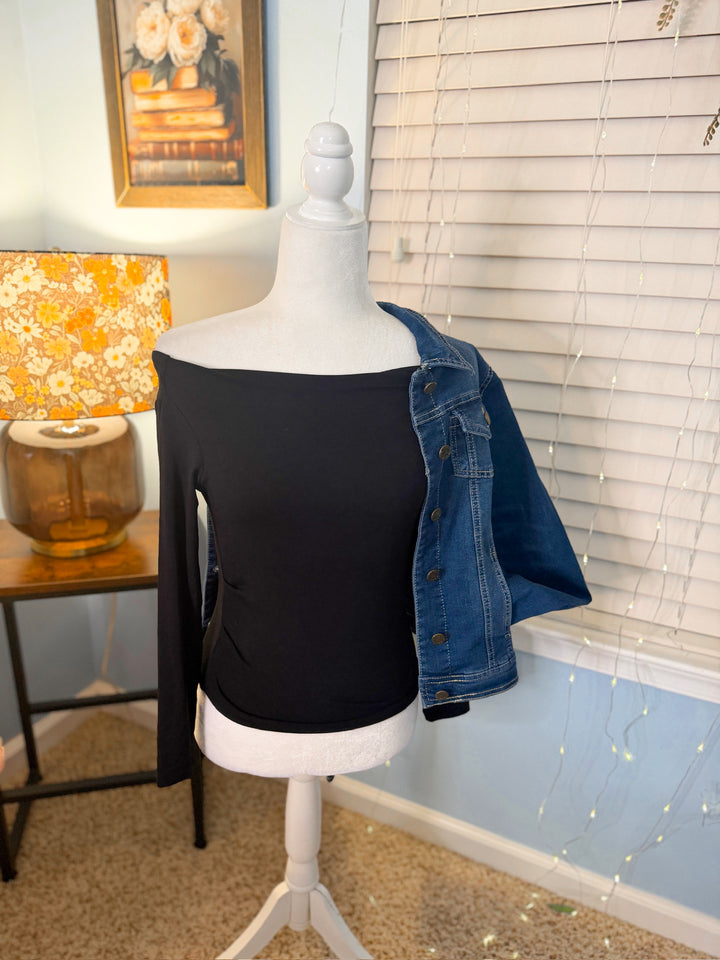 Boat Neck Pintuck Detail Long Sleeve Knit Top