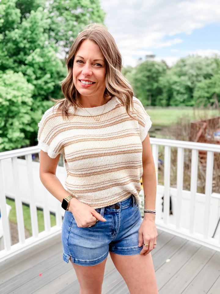 Multi-color Stripe Short Sleeve Knit Pullover