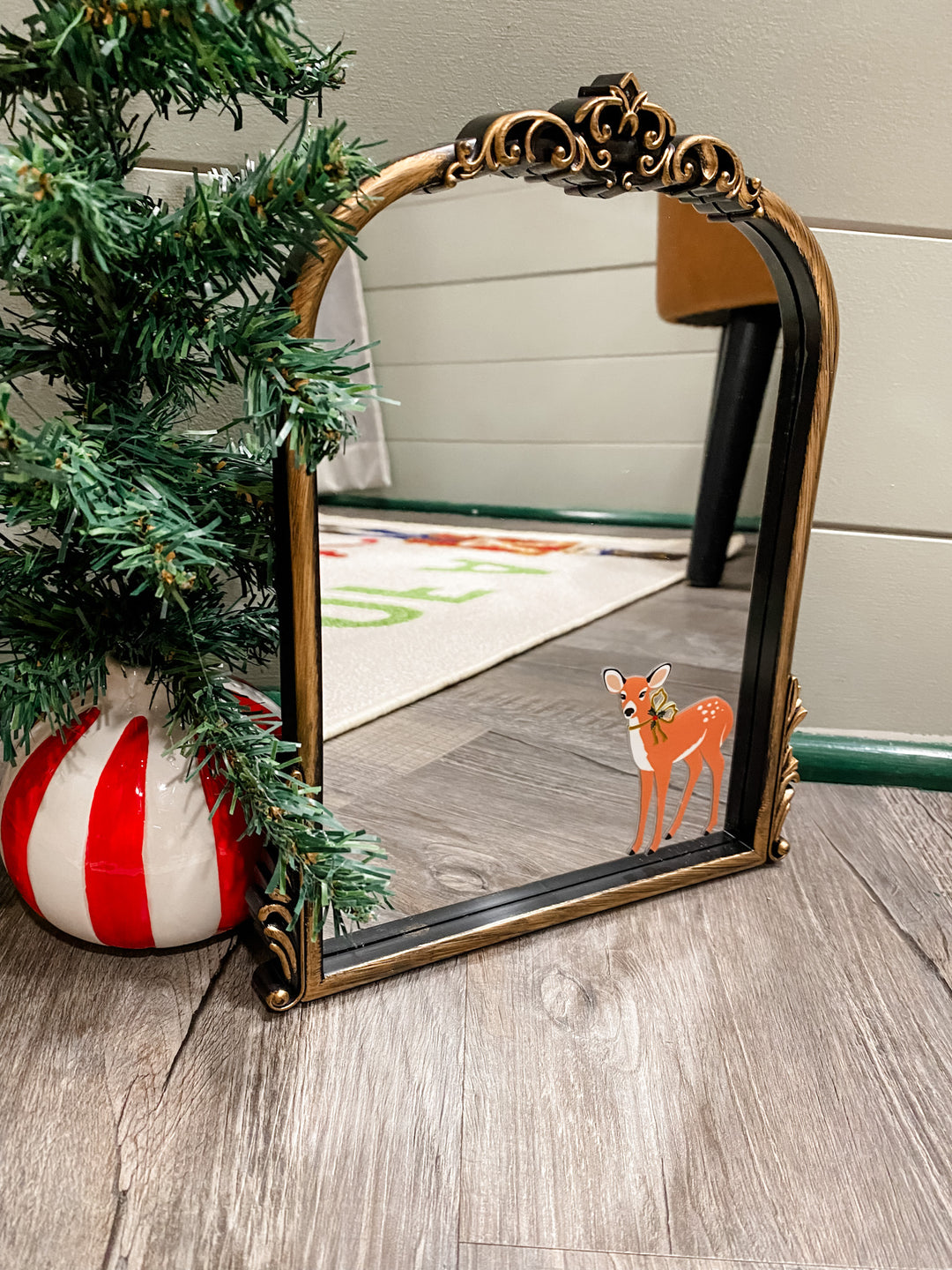 Small Holiday Theme Mirror