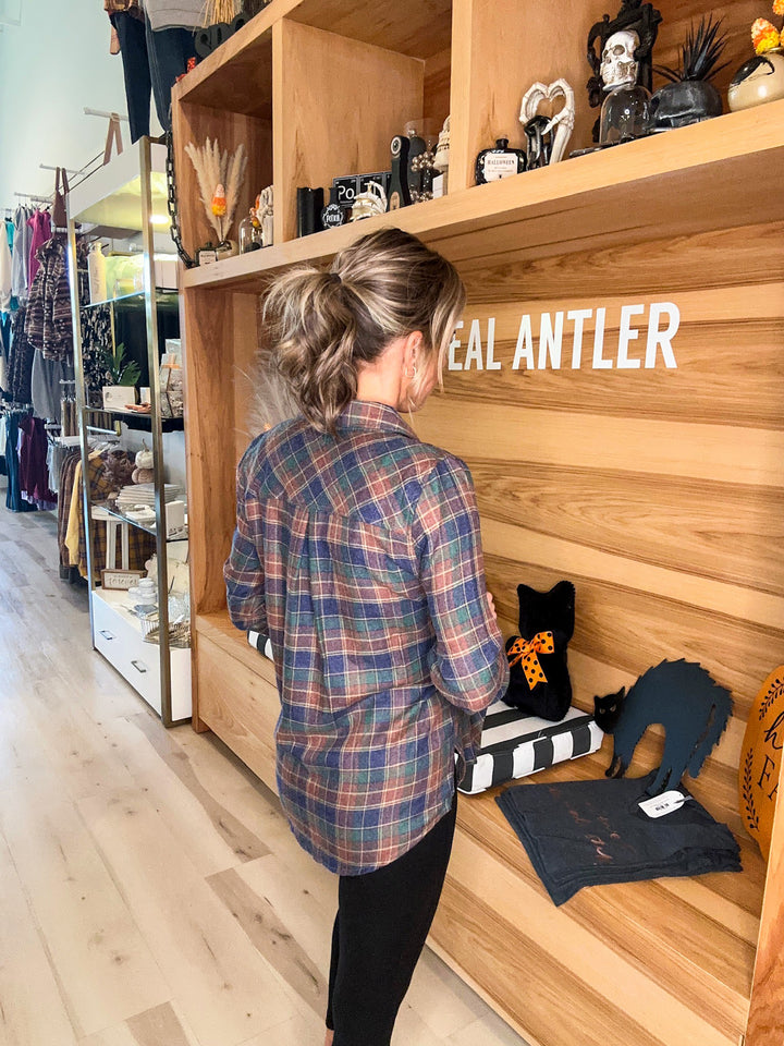 Flannel Season - The Teal Antler Boutique