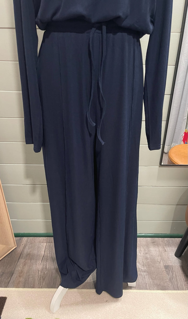 BTFBM-2PC Loungewear Set - XXL (NWT)