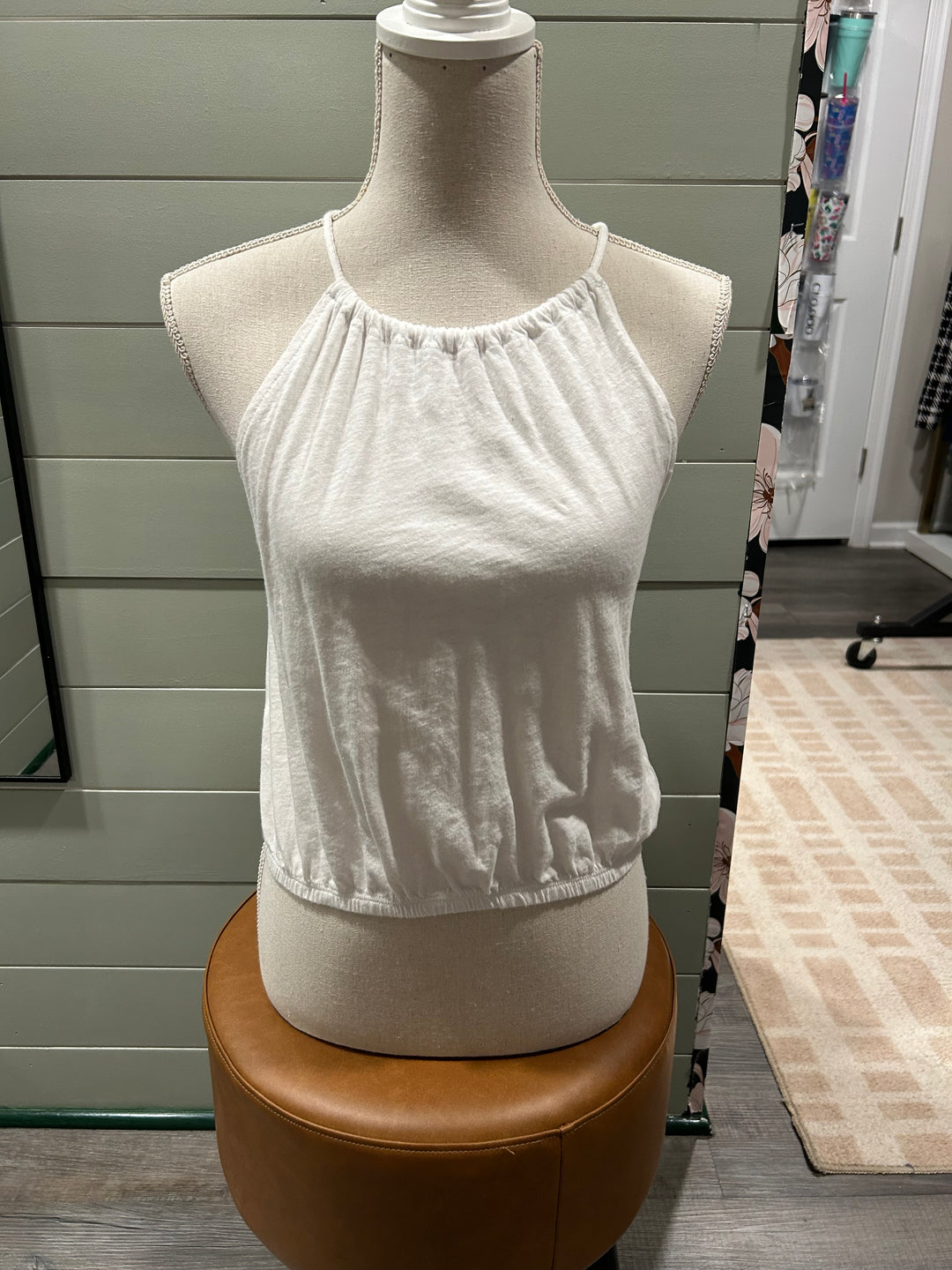 ZS-White Keyhole Tank - S