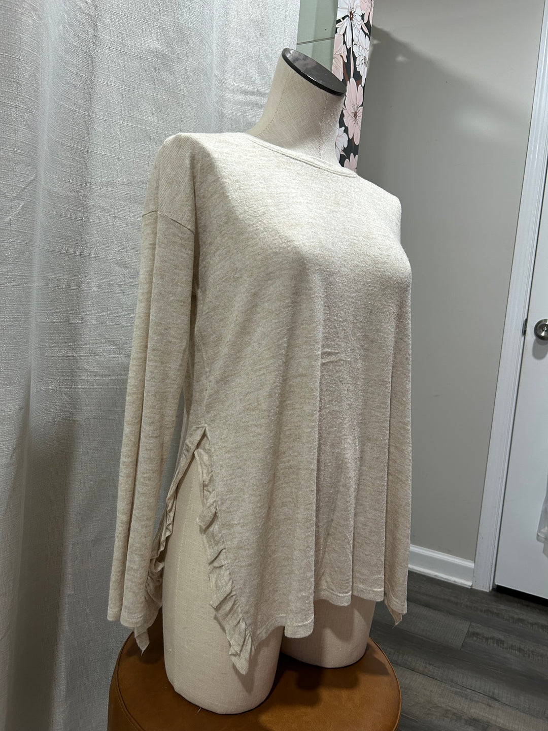 A-Split Side Ruffled Top - S