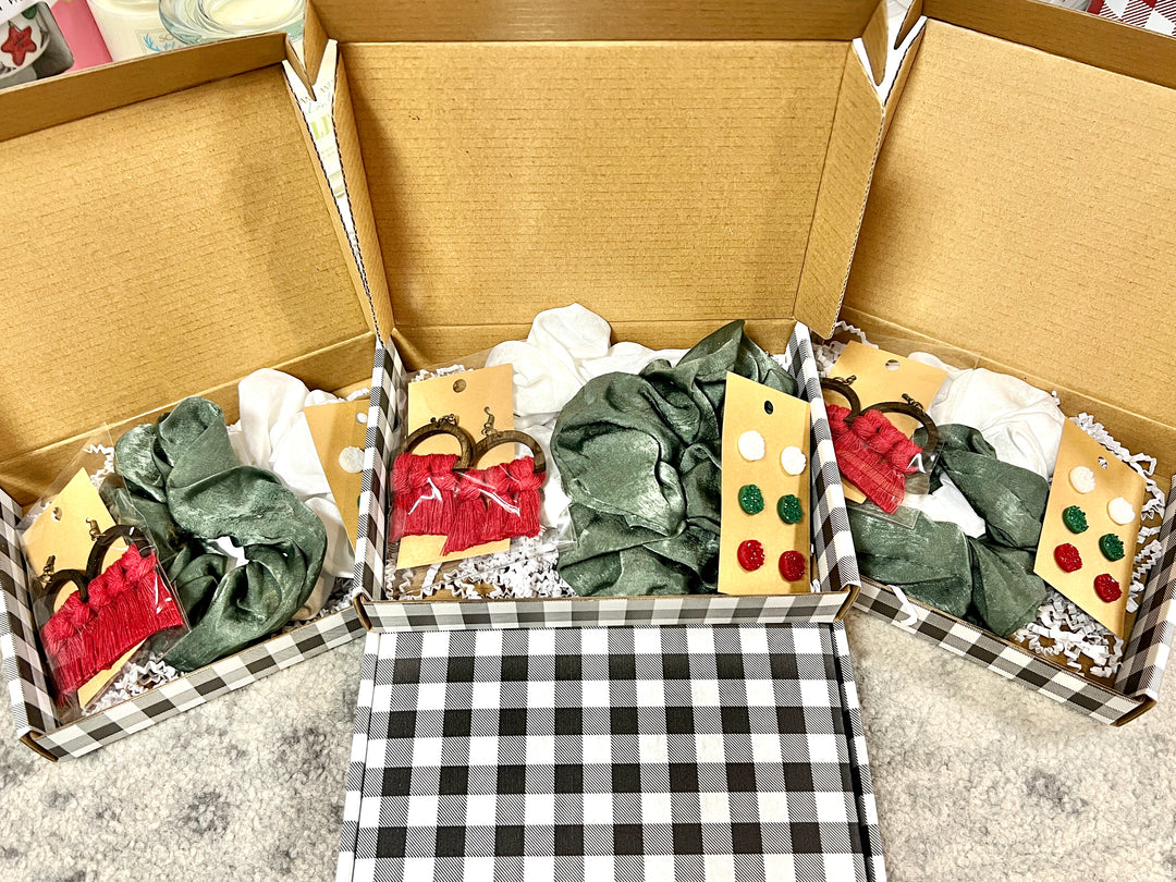 Buffalo Plaid Gift Box - The Teal Antler Boutique